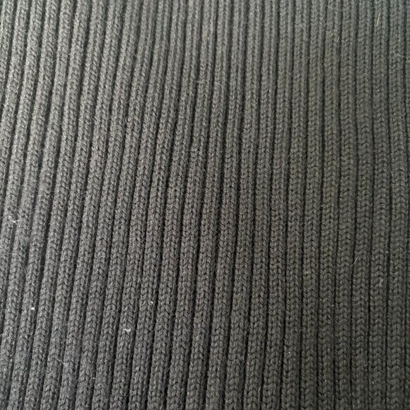 Brooks Brothers 100% Merino Wool Knit Scarf Black One Size - Picture 2 of 6